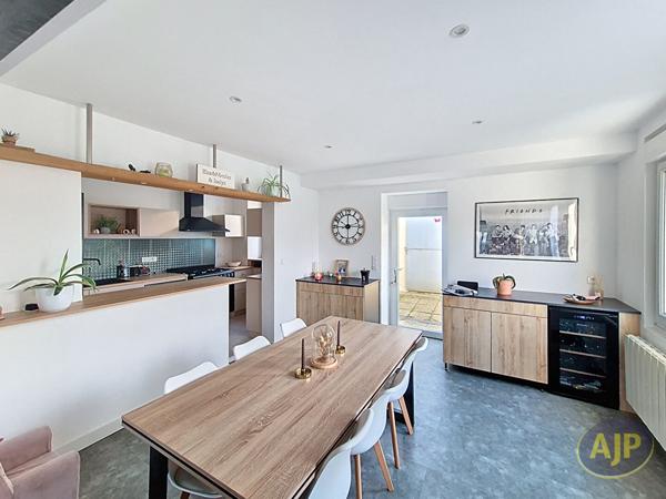 Vente maison Montaigu : 263 000 € - AJP Immobilier Montaigu