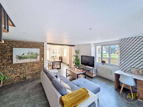 Vente maison Montaigu : 263 000 € - AJP Immobilier Montaigu