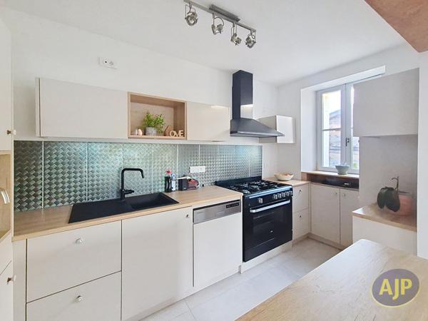 Vente maison Montaigu : 263 000 € - AJP Immobilier Montaigu