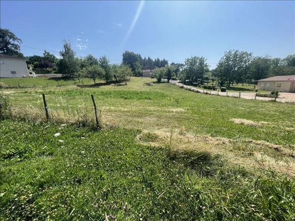 Terrain à vendre |  Saint-Jean-Lagineste |  2221 m²