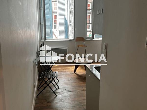 Location Studio meublé 18.75 m² - 8 RUE DES BASQUES Bayonne 64100