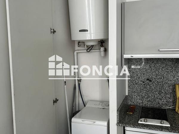 Location Studio meublé 18.75 m² - 8 RUE DES BASQUES Bayonne 64100