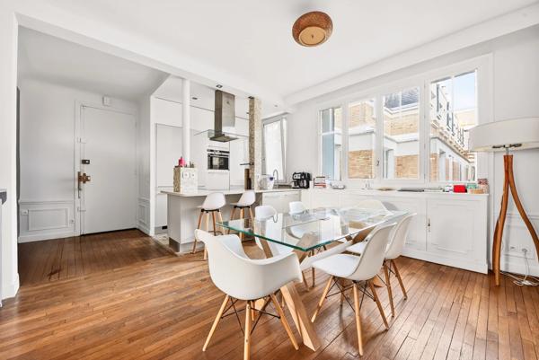 Appartement Paris 16e - MICHEL-ANGE