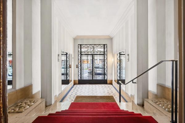 Appartement Paris 16e - MICHEL-ANGE