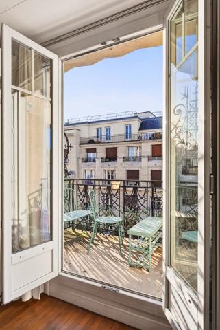 Appartement Paris 16e - MICHEL-ANGE