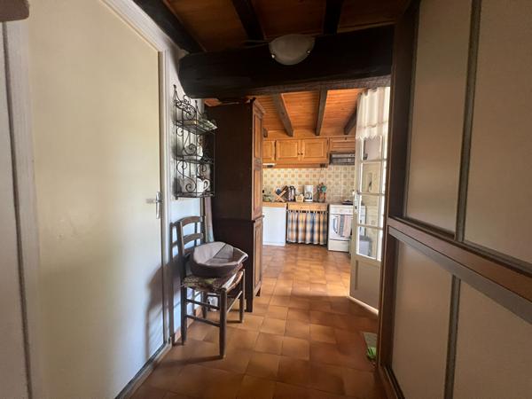 Maison de pays type vigneronne Limoux sur terrain de 3,7 hectares