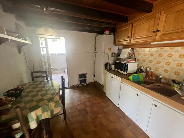Maison de pays type vigneronne Limoux sur terrain de 3,7 hectares