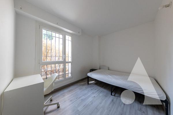 Appartement 6 pièces 105.23 m2