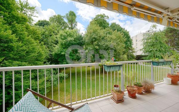 Appartement à vendre    5 pièces • 97,21 m2 Le Plessis-Robinson
