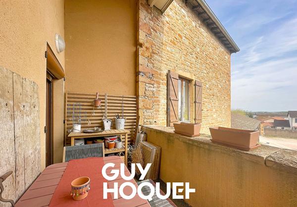 Appartement Type 3 en Duplex avec Terrasse + 2 Places de stationnement privatives - 71000 MACON