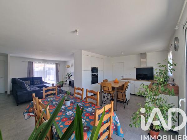 Maison à vendre 4 pièces 100,23 m² Saint-Pierre-du-Mont
