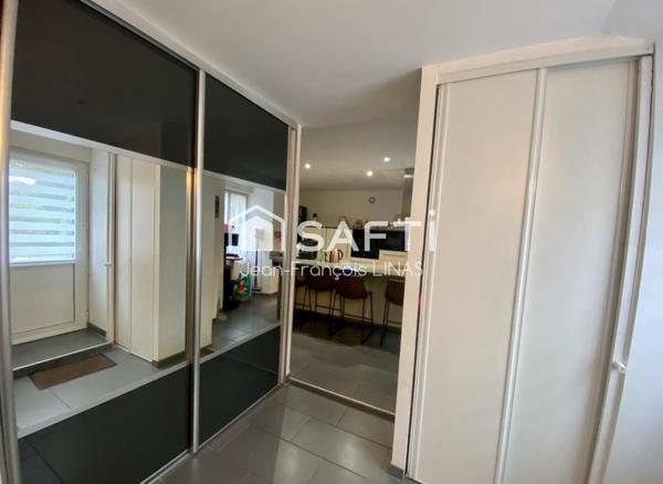 Maison de ville entièrement rénovée en 2015 louée