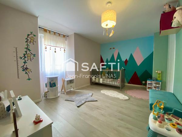 Maison de ville entièrement rénovée en 2015 louée