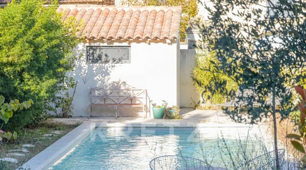 Mas provençal entièrement restauré, au calme, à 5 min de Saint-Rémy-de-Provence