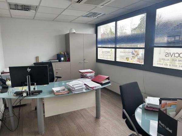 A VENDRE - Espace de bureaux 191 m2 - MACON CENTRE VILLE