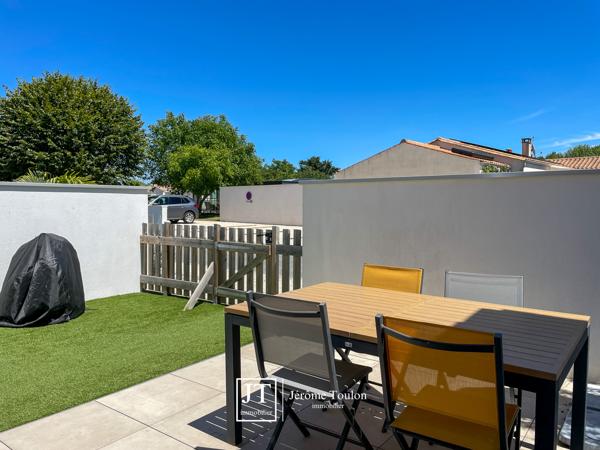 Maison
                                                                                                                                                                                                                                                                                                                        3 pièce(s)                                                                                                                                                                                                          2 chambre(s)                                                                                                                                                                                                          45  m²