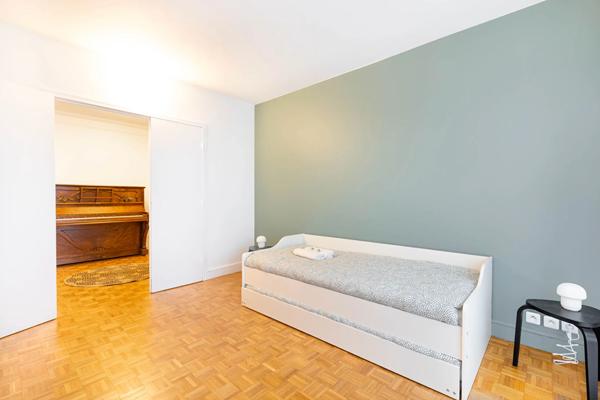 EXCLUSIVITÉ - Magnifique appartement de 5 pièces en dernier étage à Fontenay aux Roses