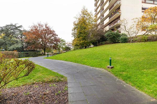 EXCLUSIVITÉ - Magnifique appartement de 5 pièces en dernier étage à Fontenay aux Roses