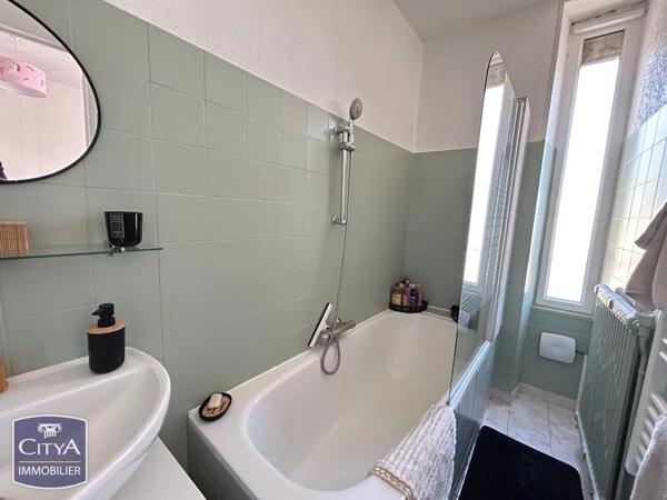 Immeuble à vendre 175m² Bourges (18000)