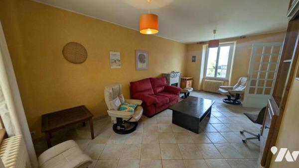 Maison de ville avec jardin et garage