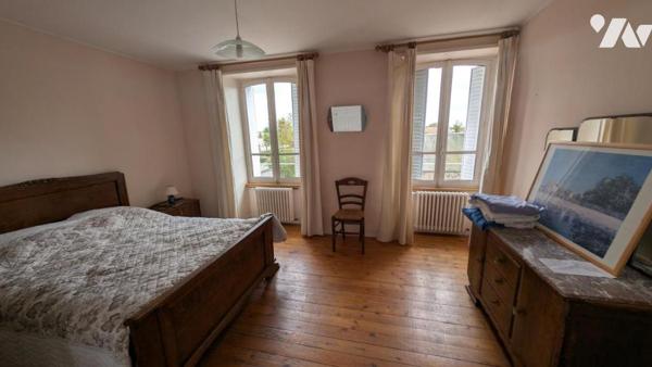 Maison de ville avec jardin et garage