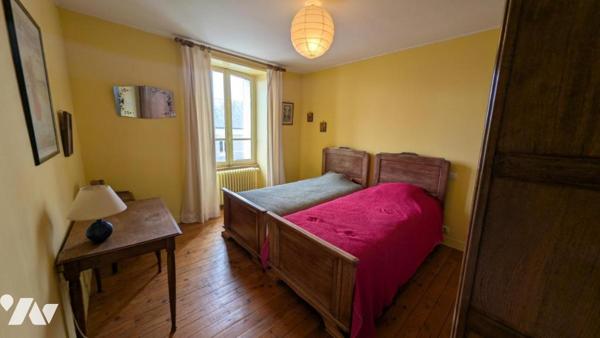 Maison de ville avec jardin et garage