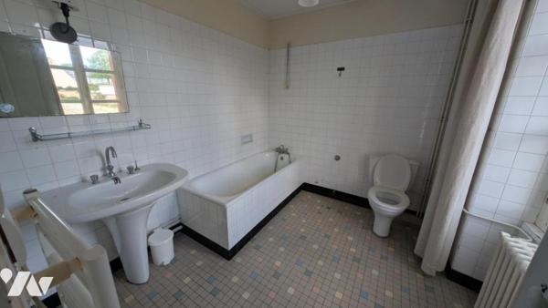 Maison de ville avec jardin et garage