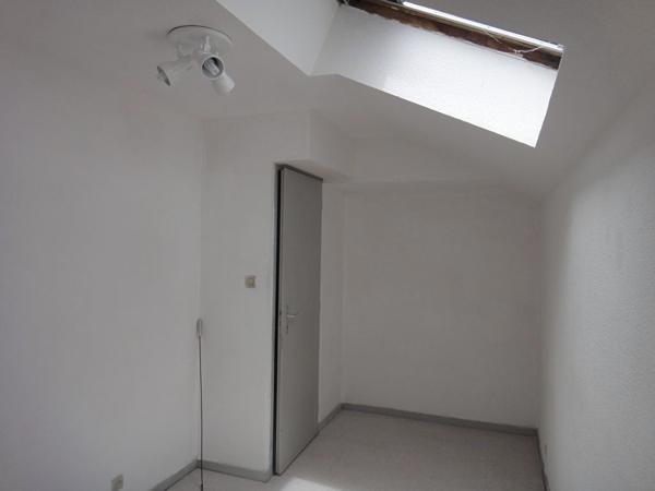 Loue Bourg T2 Bis en duplex quartier calme