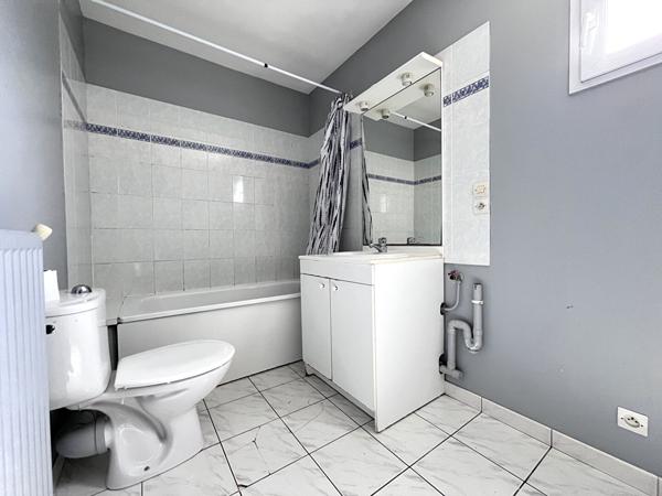 Maison NANTES ST JOSEPH DE PORTERIE 4 pièce(s) 75.08 m2