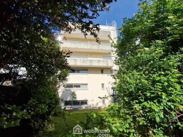 Appartement 237 m² à La Roche-sur-Yon 85000