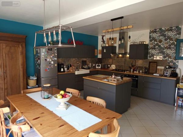 Maison à vendre à Bléré dans l'Indre-et-Loire (37150), ref : 021/MA0767