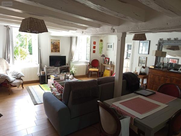 Maison à vendre à Bléré dans l'Indre-et-Loire (37150), ref : 021/MA0767