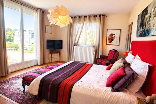 Villa d'exception avec 5 chambres à deux pas de la plage Royan