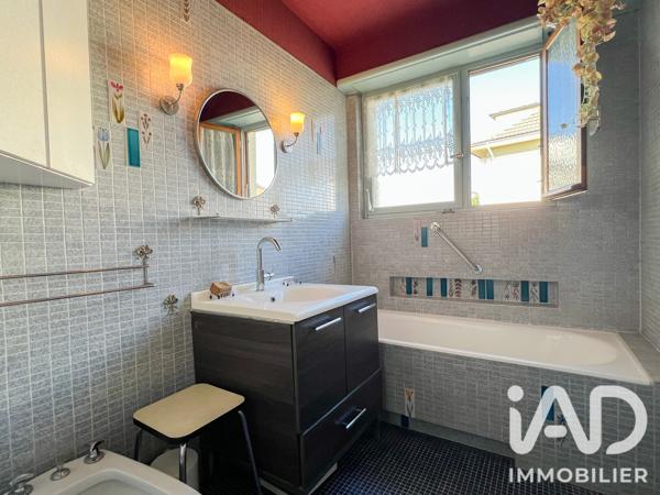 Maison à vendre 6 pièces 156,39 m² Lingolsheim