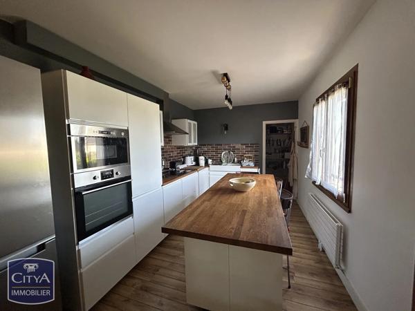 Maison à vendre 4 pièces 140m² Vineuil (41350)