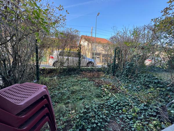 Studio + Jardin + Pkg + Cave! Secteur Basoche!!!