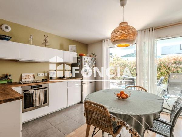 À vendre Appartement 4 pièces 84 m² - Saint-julien-en-genevois 74160