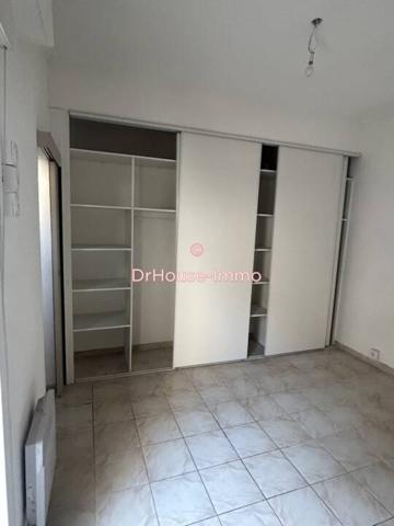 Immeuble à vendre 14 pièces de 300 m²