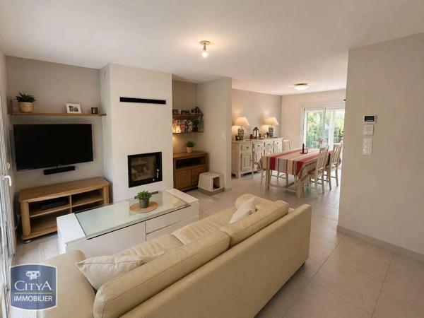 Appartement à louer 12.45m² Cholet (49300)