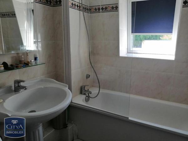 Appartement à louer 2 pièces 41.65m² Arras (62000)