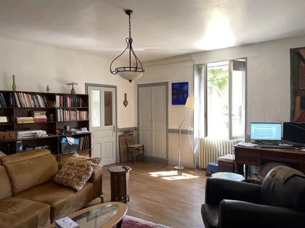 Price reduction Stone house 5 minutes from Chaunay