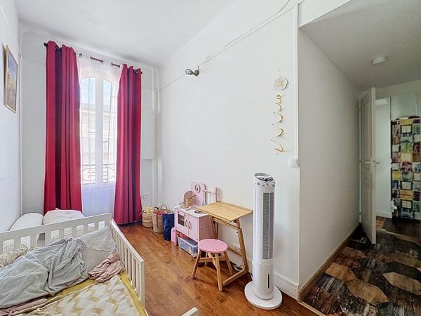 ANTONY - PROCHE CENTRE-VILLE - MAISON 4 PIECES AVEC JARDIN - RER B  - CALME - PLEIN SUD