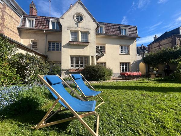 Vente Maison de luxe Mont-Saint-Aignan 8 Pièces 217 m²