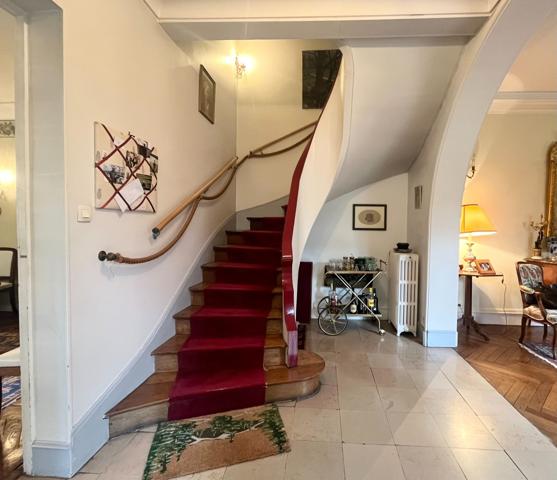 Vente Maison de luxe Mont-Saint-Aignan 8 Pièces 217 m²