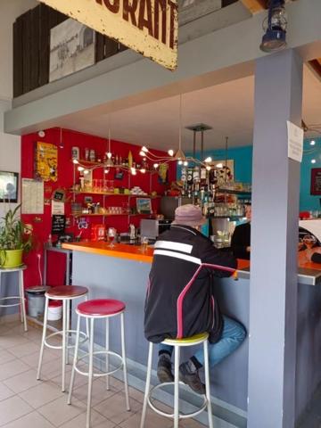 Découvrez ce restaurant situé vue sur la Loire