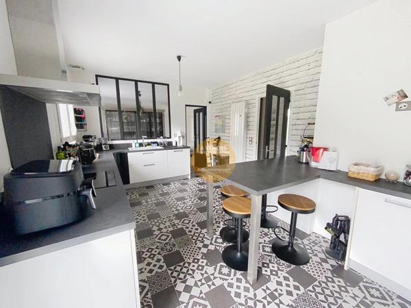 Vente Maison 7 pièces 155 m2 à Lamorlaye