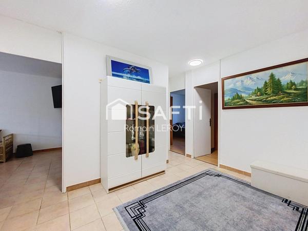 T4 lumineux avec 3 chambres et superbe terrasse de 16 m² à Talence Thouars