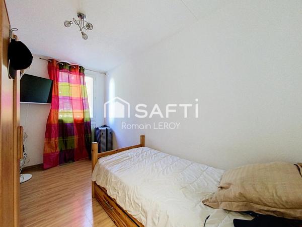 T4 lumineux avec 3 chambres et superbe terrasse de 16 m² à Talence Thouars