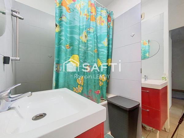 T4 lumineux avec 3 chambres et superbe terrasse de 16 m² à Talence Thouars