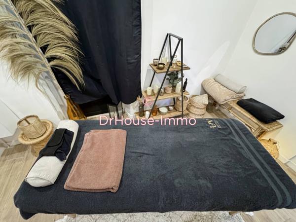 Commerce à vendre 13 pièces de 181 m²